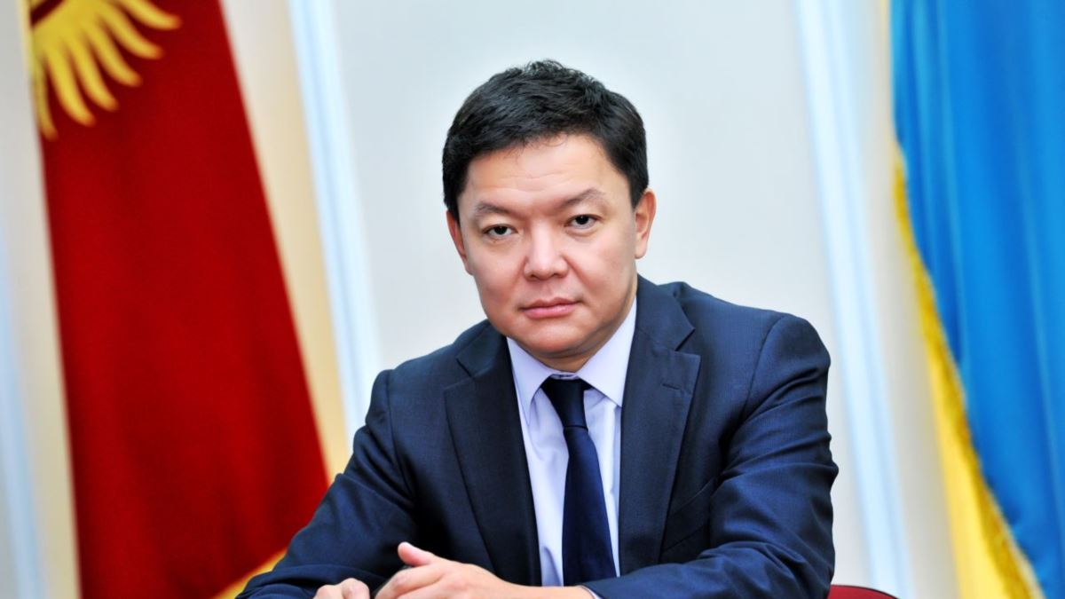 Конституциялык кеңешменин курамынан Канат Керезбеков чыкты