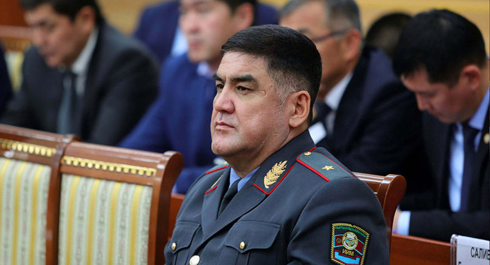 Курсан Асановго карата чыгарылган үй камагына алуу чечими узартылды