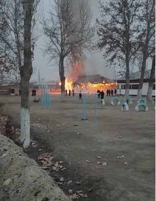 Баткенде мектеп өрттөнүп кетти