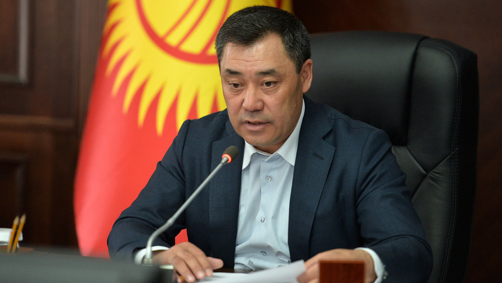 Садыр Жапаров камакка алынган айрым адамдар бошотуу өтүнүчү менен кайрылып жатканын жазды