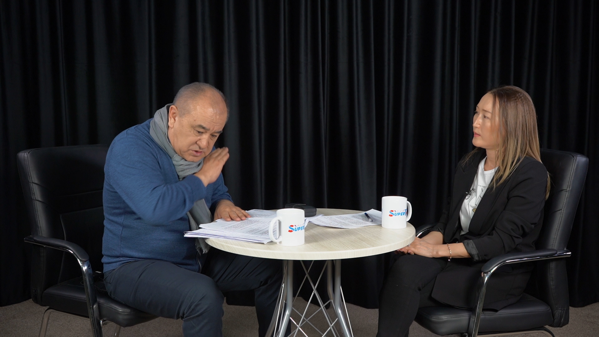 Өмүрбек Текебаев: "Кийинки жыл - коррупционерлер үчүн бейиш жыл"