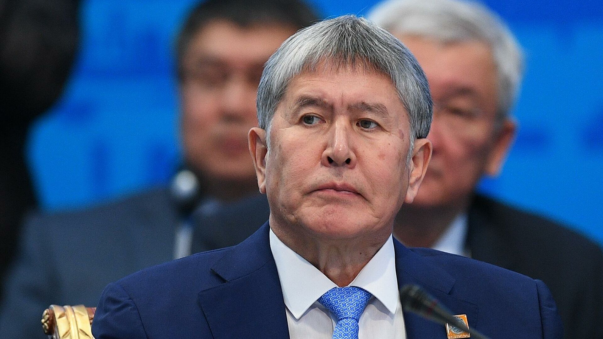 Атамбаев ооруп жатканына карабай, камакта калтырылды