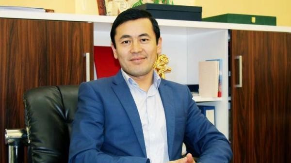 Курал Чокоев төш белгисинен ажыратылды. Кайрат Примбердиевди наамынан ажыратуу каралууда
