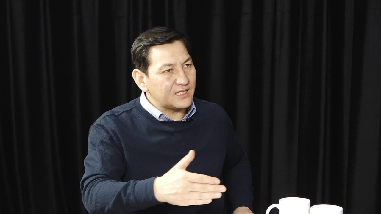 Сегизбаев өзүнүн атына эч кандай мүлк катталбаганын айтты