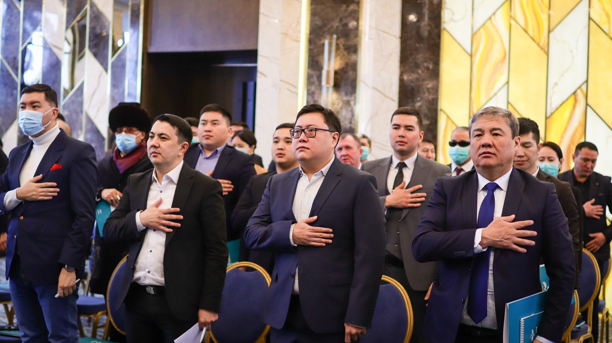 Эркин Рыскулбеков: "Ынтымак" партиясынын курултайына конок катары бардым"