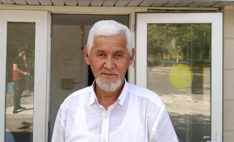 Акин Токталиев президент Садыр Жапаровду сотко бербей турган болду