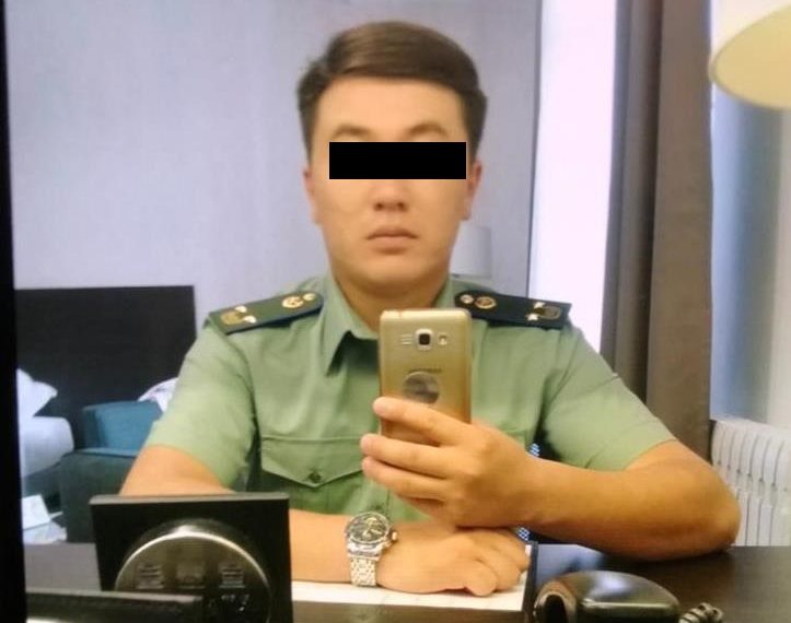 УКМКда иштейм деп элди алдап жүргөн жаран кармалды (сүрөт)