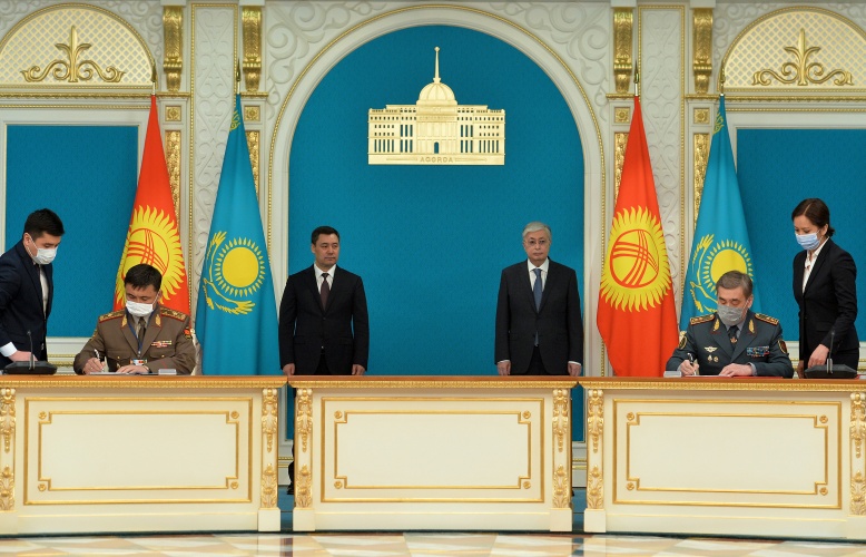 Садыр Жапаровдун Казакстанга болгон мамлекеттик сапарынын алкагында кайсы документтерге кол коюлду?