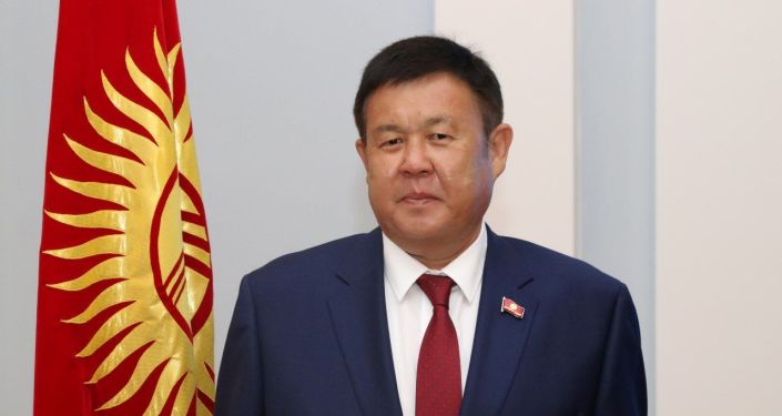 Депутат Шаршенбек Абдыкеримов Дубайда бооруна операция жасатты