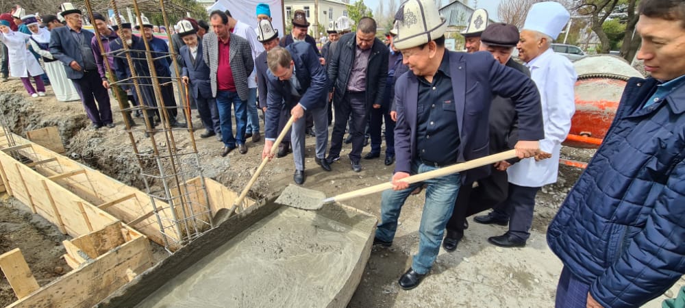 Баткен облусунда жаңы оорукананын курулушу башталды