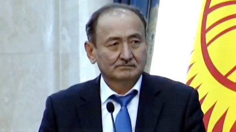 "Мен бүгүн президентке кирем". Алымкадыр Бейшеналиев депутаттардын аны кызматтан алуу сунушуна жооп берди