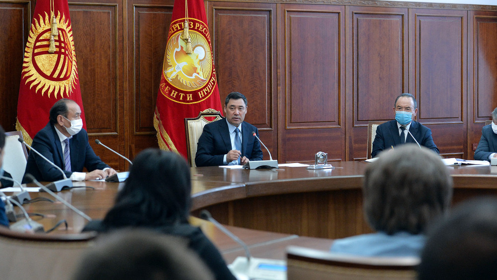 Президент өлкөдөгү эпидемиологиялык кырдаал боюнча кеңешме өткөрдү