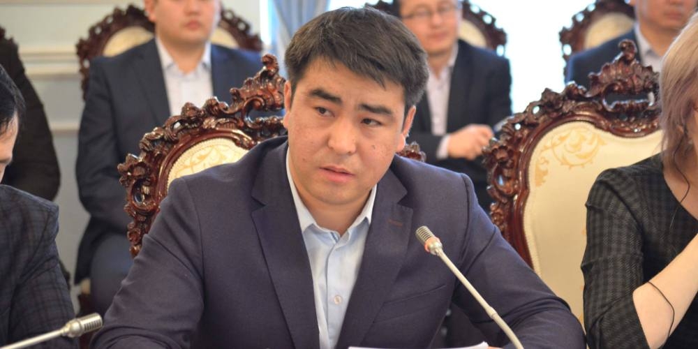 Жанар Акаев Аскер прокуратурасына суракка чакыртылды