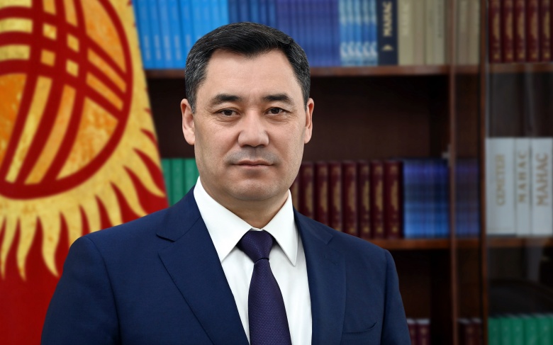 Садыр Жапаров кыргызстандыктарды Орозо Айт майрамы менен куттуктады
