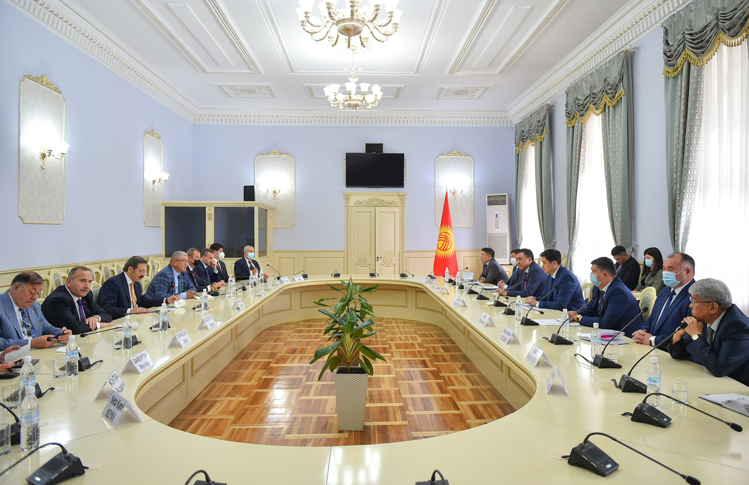 Түркия кичи жана ири ГЭСтерди куруу жаатында кызматташууга даяр