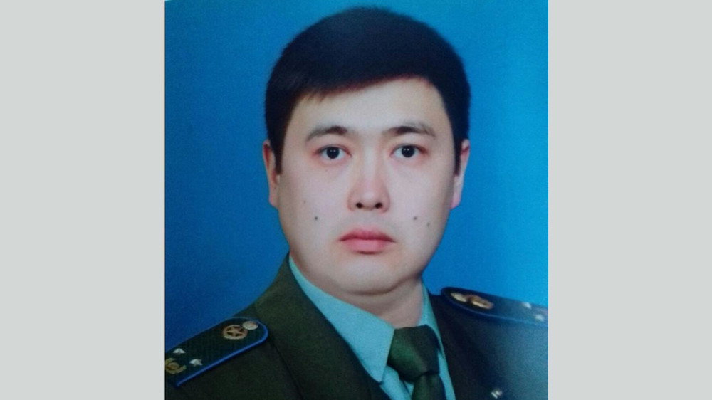 Кырсыкта каза болгон президенттин дарыгеринин агасы былтыр коронавирустан каза болгон