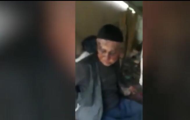 Мыкаачылык менен сабалган адам тартылган видео боюнча териштирүү иштери жүрүп жатат