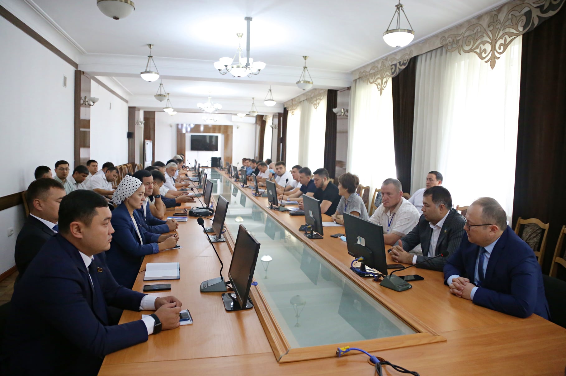 Ошко Өзбекстандан жеке ишкерлер келишти