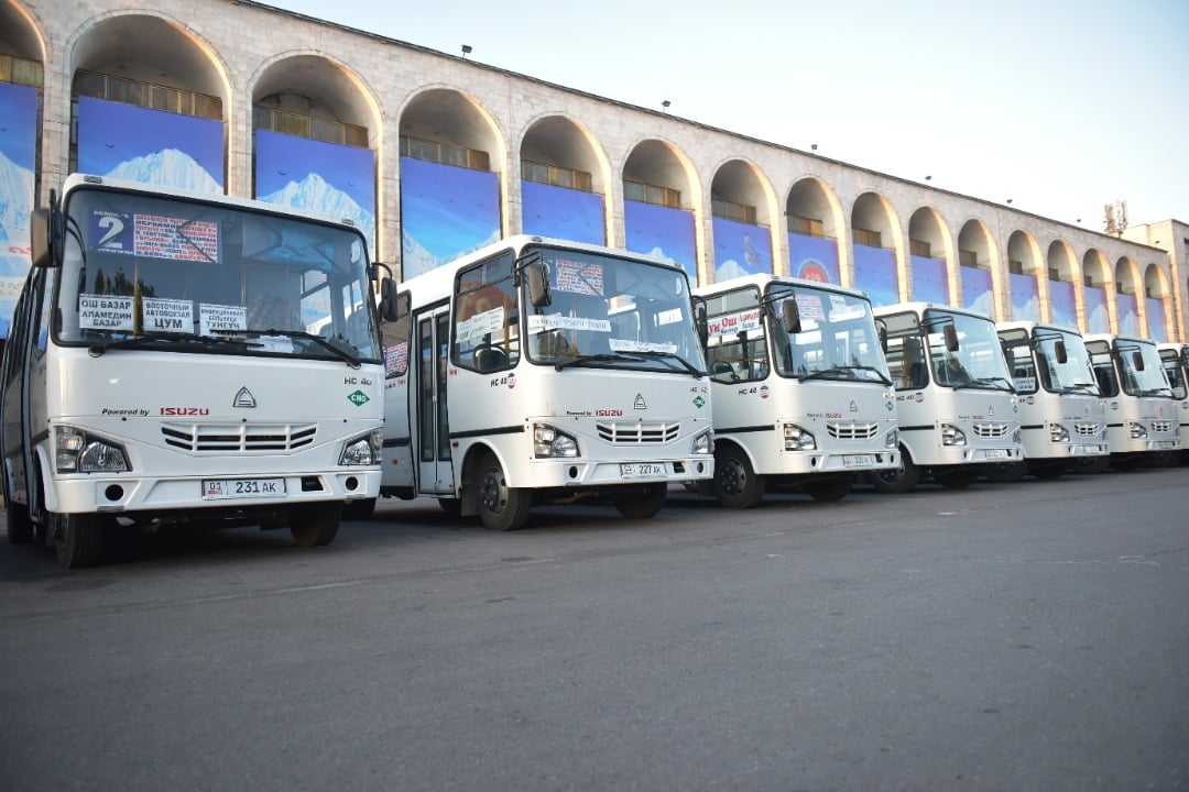 Бишкекке 210 жаңы автобус алып келинди (сүрөт)