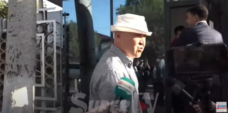 ИИМге сурак берүүгө депутат Алтынбек Сулайманов да келди