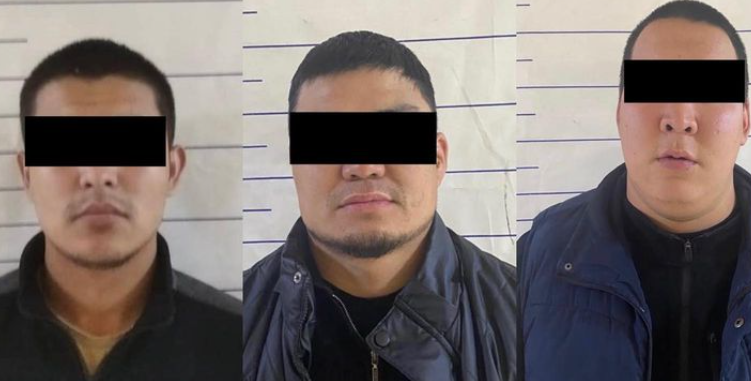 "Мүрзөгө алып барып коркутушкан". Бишкекте адам уурдоого шектүүлөр кармалды