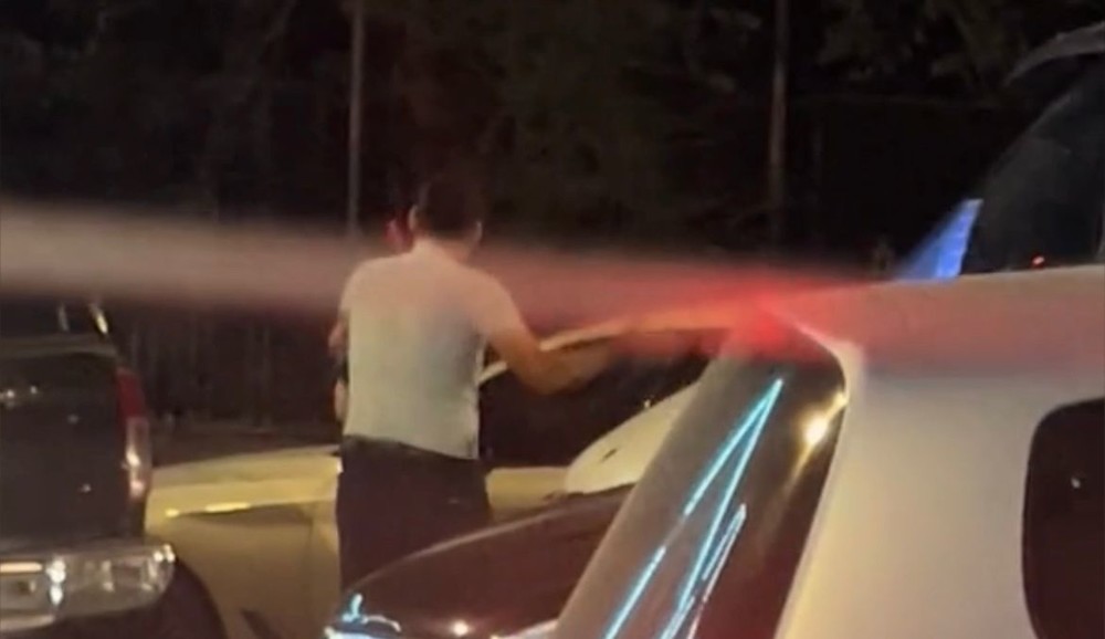 Бишкекте аялды сабап жаткан эркек кишинин видеосу тарады