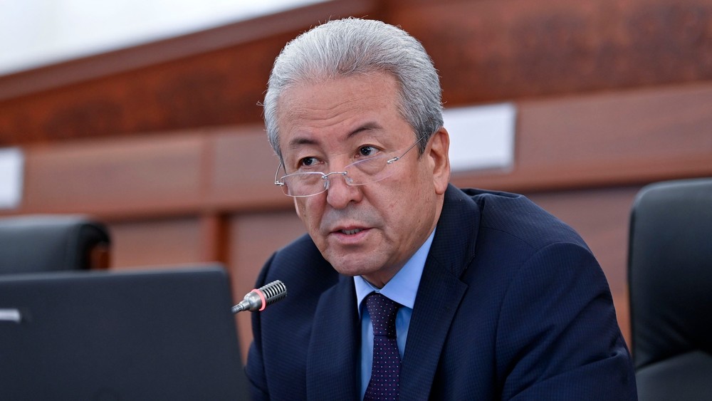 Адахан Мадумаровдун депутаттык мандаты алынды