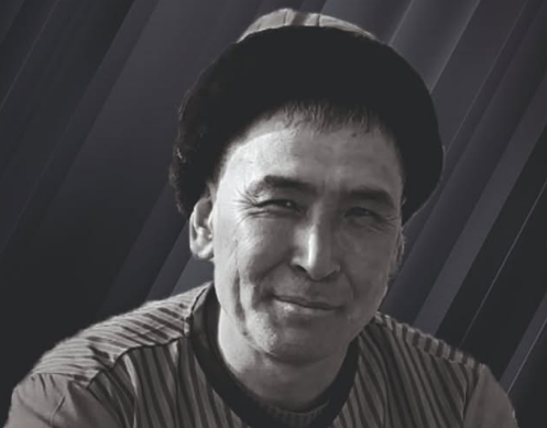 "Ат үстүндө чоңойгон". Каза болгон улакчы Мирлан Сражидиновду акыркы сапарга узатуу зыйнаты эртең өтөт