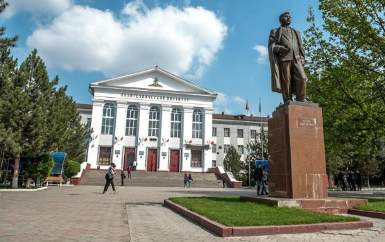 Политехтин 2 окутуучусу бошотулуп, 153 студент окуудан чыгарылды