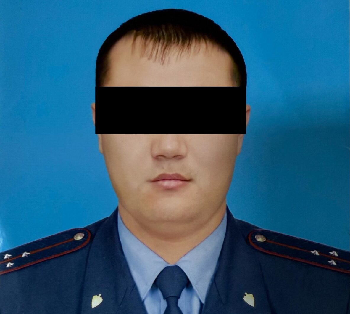 Мурдагы тергөөчү пара талап кылгандыгы үчүн кармалды