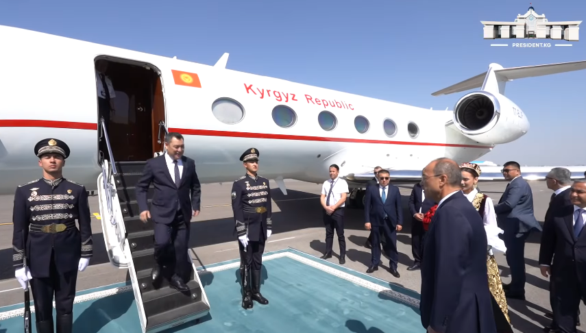 Садыр Жапаров Самаркандга барды (видео)