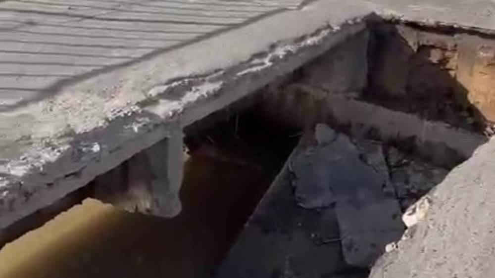 Новопокровкадагы жараксыз абалга кептелген көпүрө убактылуу жабылды