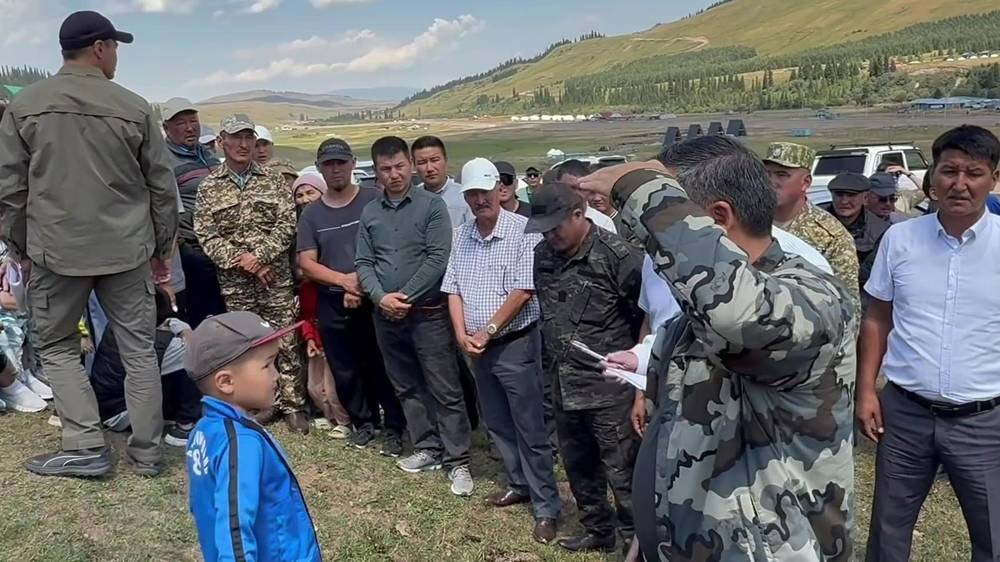 Садыр Жапаров өлкө боюнча жайлоолорду кыдырып жатканын билдирди