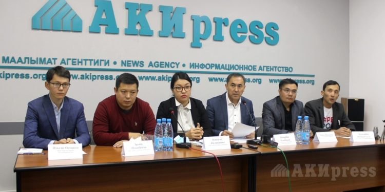 15 партия жаңы саясий уюм болуп биригип, парламенттик шайлоого катышат