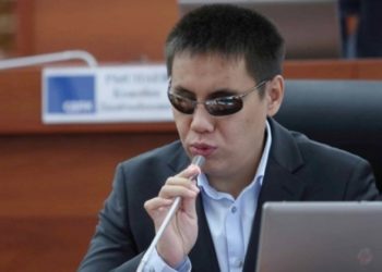 Бекешев жаңы коалиция түзүү керектигин айтты