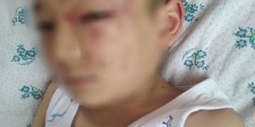 “Сабалган баланын апасы жолдошун кечирип, тосмо арыз жазып берүүгө даяр” дейт жактоочусу