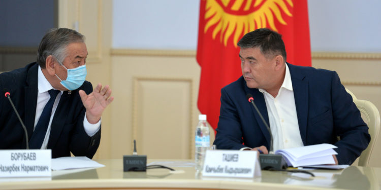 Камчыбек Ташиев чек араны тактоо иштерине киришти