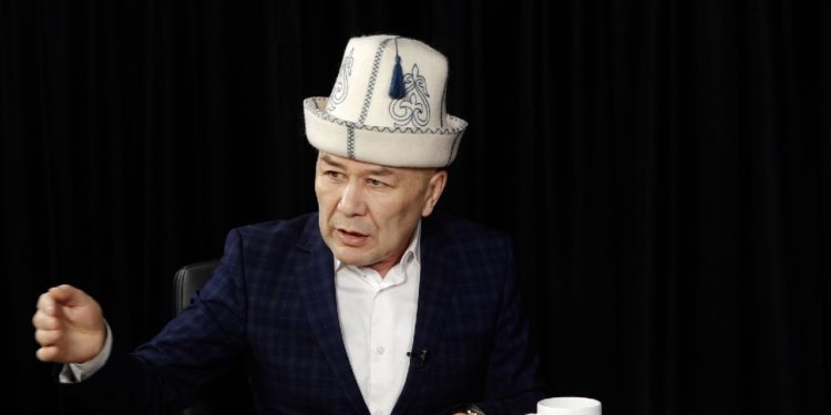 «Арстан Алай — кийинки Ленин». Арстанбек Абдылдаев өзү тууралуу ушундай пикирде