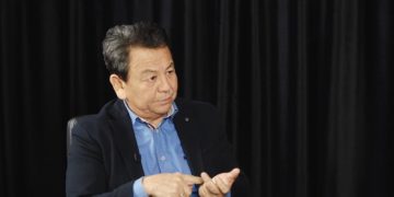 Өмүрбек Суваналиев: «Бүгүнкү күндө, ооба, Матраимов менен криминалдын таасири бар»