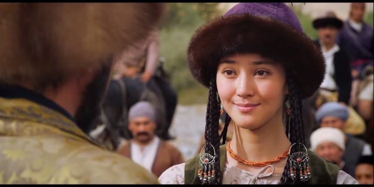 Казак президенти “Курманжан датка” тасмасын дагы мактады