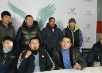 Октябрь окуяларынан жабыркагандардын биринин көзүнө татаал операция жасалат