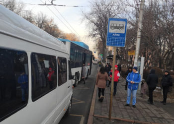 Бүгүн да Бишкекте маршруттук таксилер толугу менен ишке чыккан жок