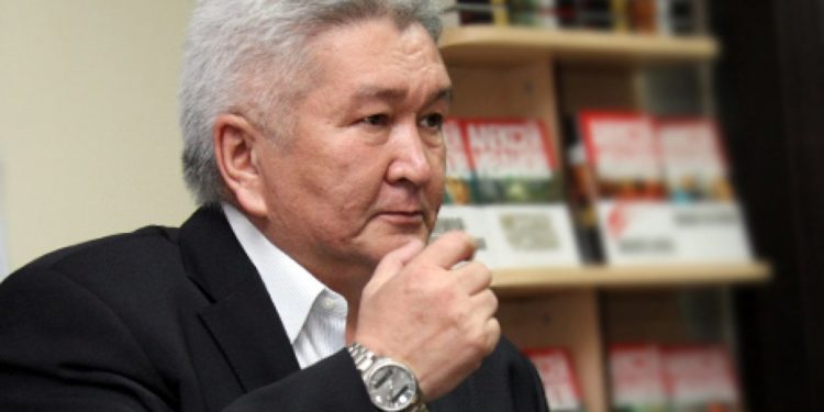 Кулов Жапаровго “Инаугурацияга башка президенттикке талапкерлерди да чакыр” деди