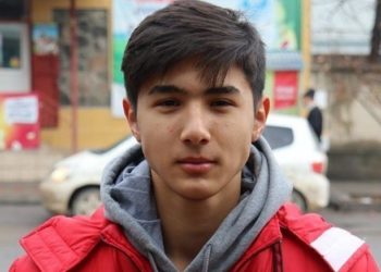 18 жаштагы Асылбек Чыраков изделип жатат
