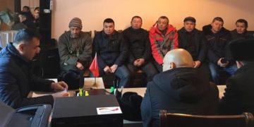 Жалал-Абад облусунун башчысы тундургучу жырылып кеткен «Эти Бакыр Терексай» ишканасына барды