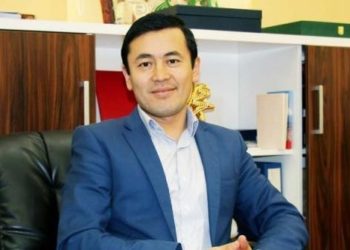 Курал Чокоев төш белгисинен ажыратылды. Кайрат Примбердиевди наамынан ажыратуу каралууда