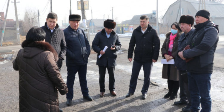 Ленин районунун акими жаңы конуштардын абалы менен таанышты