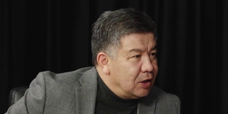 АНОНС! Алмамбет Шыкмаматов: «Кулдук уруп, Садыр Жапаровго сеники туура дедим»