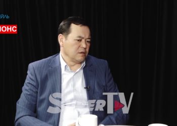 АНОНС! Мирлан Бакиров: «Жээнбековдун бийликтен куулушуна «Мекеним Кыргызстандын» салымы жок»