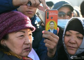 Добуштарды кол менен саноо аяктады. Шайлоонун алдын ала жыйынтыгы өзгөрүп деле кеткен жок
